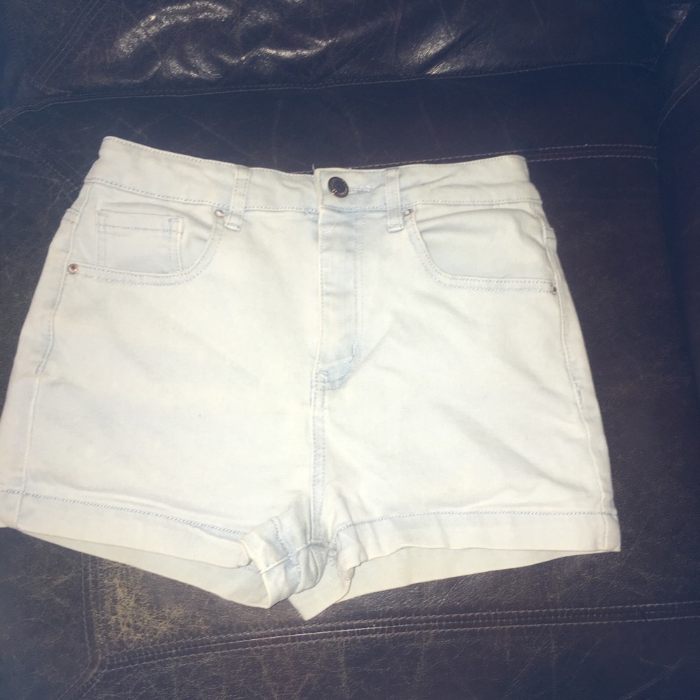 Ladies Forever 21 shorts